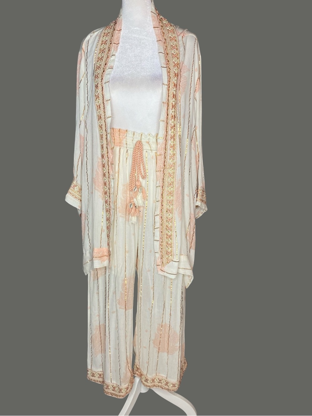 NWOT! ZURY Cream & Peach Embroidered Bohemian Kimono & Wide-Leg Pants Set - OS